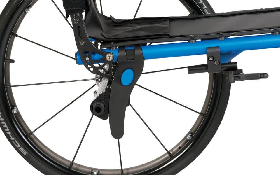 Swept-Back, Highly Adjustable Axle Plate Design